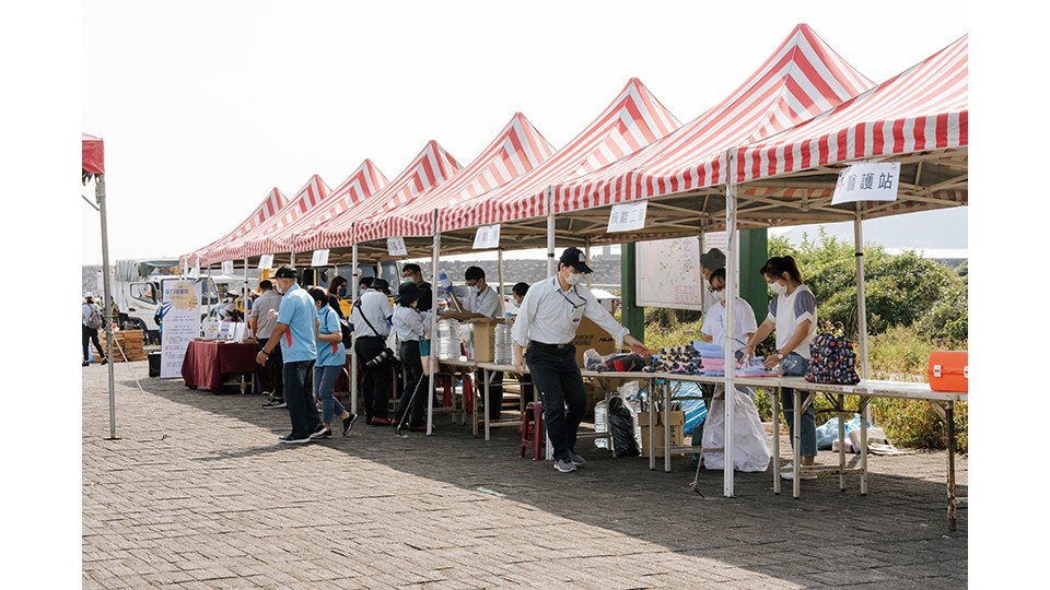 活動現場亦設有許多攤位，以多元、趣味的方式推廣環保知識。